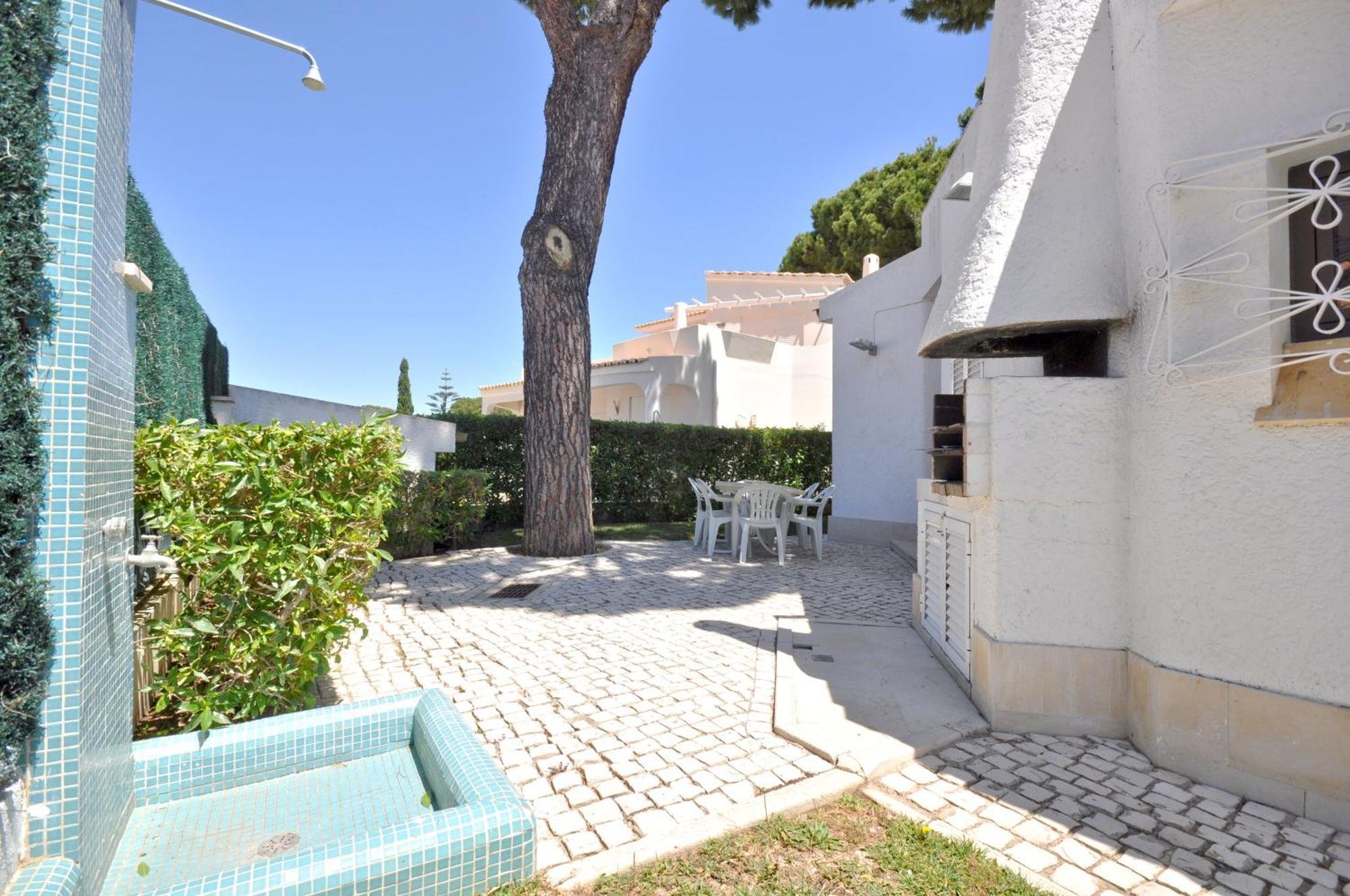 Private Pool Villa Walking Distance To The Centre Loule Exterior photo